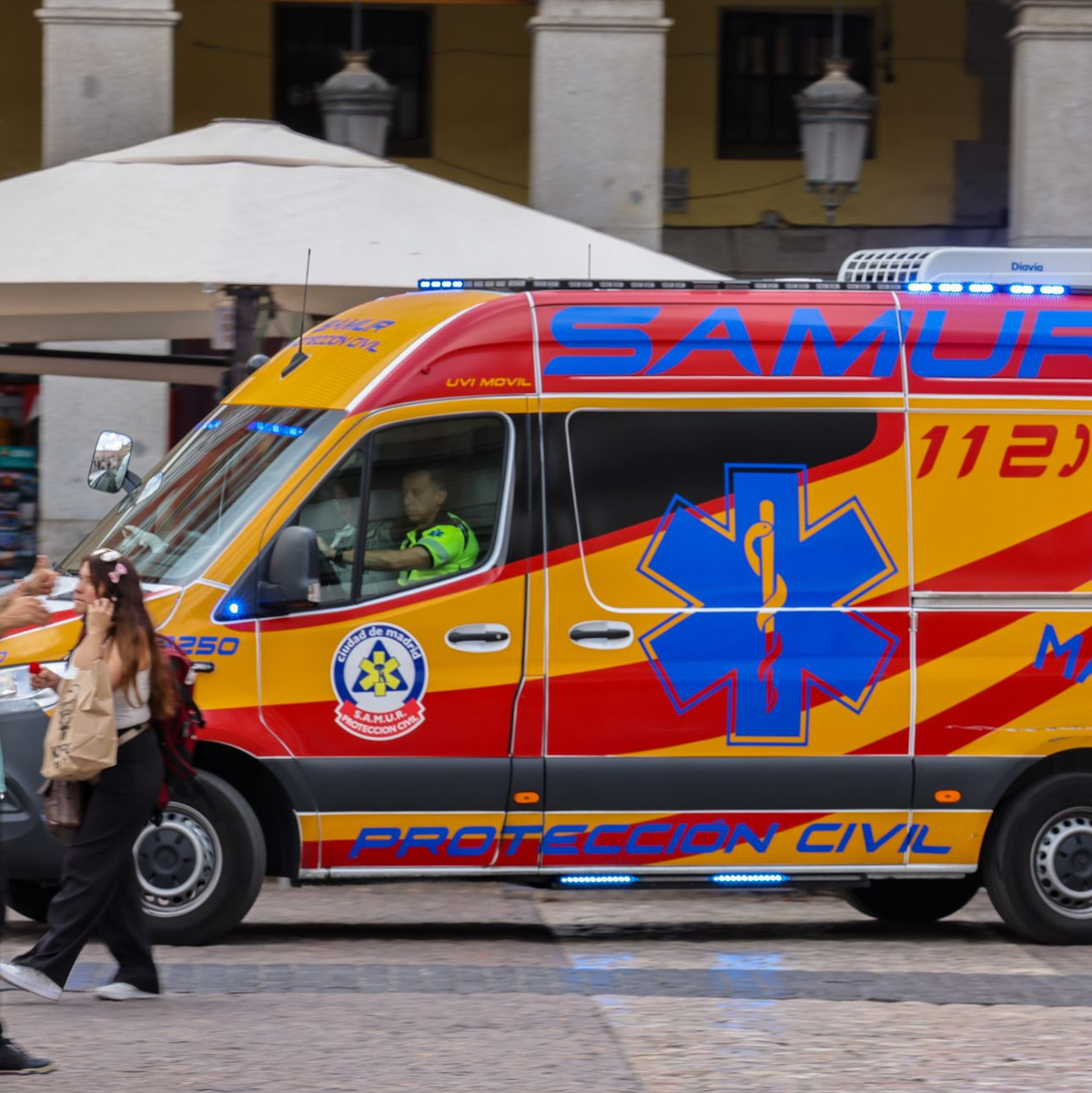 Bei einer Explosion in einer Bar im Süden der spanischen Hauptstadt Madrid wurden mehrere Menschen zum Teil schwer verletzt. (Symbolbild) - Foto: Jan Woitas/dpa