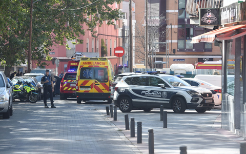 Bei der Explosion in einem dreistöckigen Gebäude in Madrid wurden ein Lokal und eine Bar im Erdgeschoss zerstört sowie darüberliegende Wohnungen beschädigt. - Foto: Gustavo Valiente/EUROPA PRESS/dpa