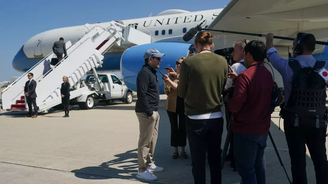 US-Außenminister Rubio will mit Israel unter anderem über die Folgen des Luftangriffs in Katar reden.   - Bild: Nathan Howard/POOL REUTERS/AP/dpa
