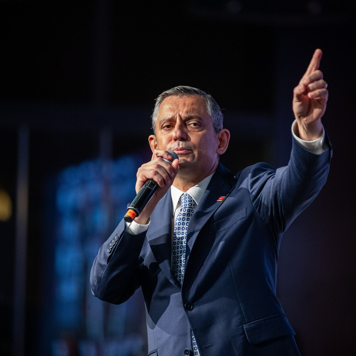 Özel drohte die Absetzung in dem von einem ehemaligen Parteimitglied angestrengten Verfahren. (Archivbild) - Foto: Tunahan Turhan/SOPA Images via ZUMA Press Wire/dpa