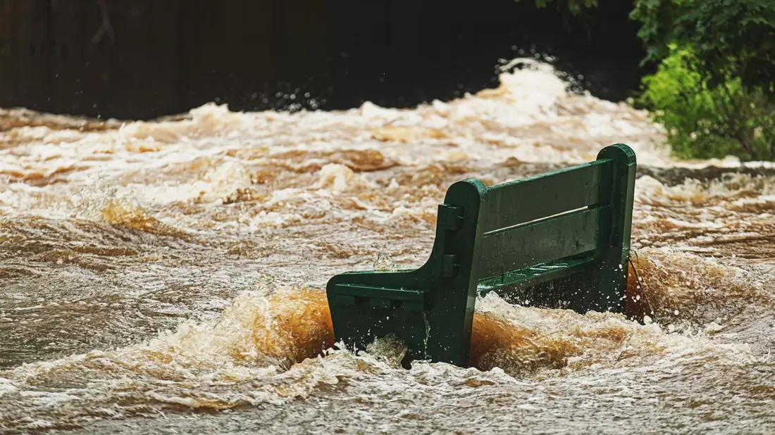 Starkregen und Hochwasser: Mit diesen Maßnahmen schützen sich Städte vor Extremwetter - Bild: presseportal.de