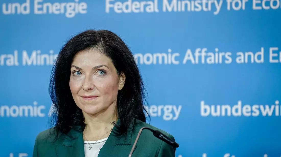 Reiche will die Energiewende besser steuern.  - Bild: Kay Nietfeld/dpa