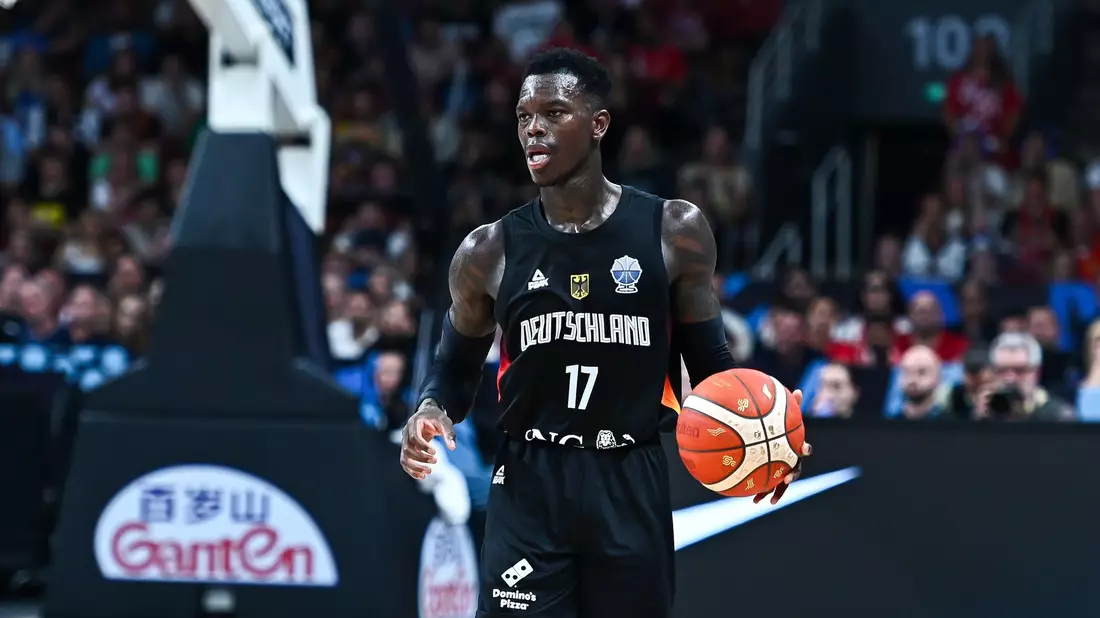 Dennis Schröder führt die goldene Generation an. - Bild: Stefanos Kyriazis/LiveMedia-IPA/ZUMA Press Wire/dpa