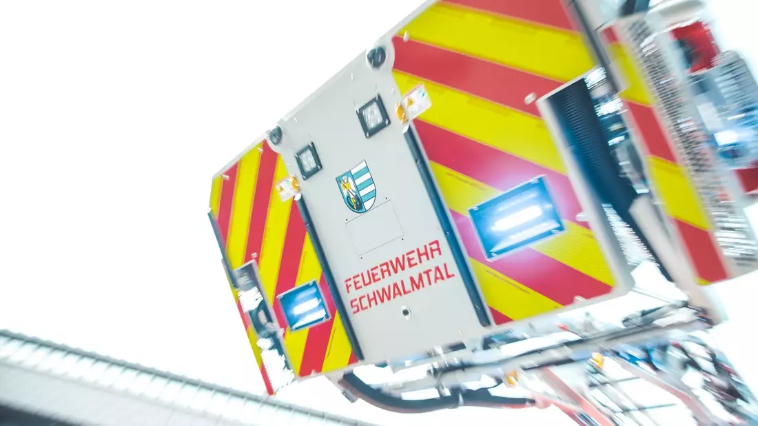 FFW Schwalmtal: Wohnungsbrand in Amern verhindert - Gartenhütte in Flammen - Bild: presseportal.de