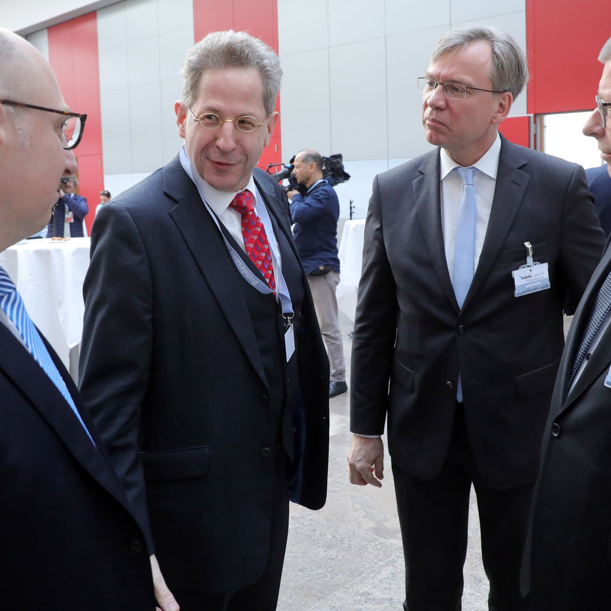 Sinan Selen wurde erst nach dem Ausscheiden von Hans-Georg Maaßen aus der Behörde Vizepräsident des Bundesamtes für Verfassungsschutz. (Archivfoto) - Foto: Wolfgang Kumm/dpa