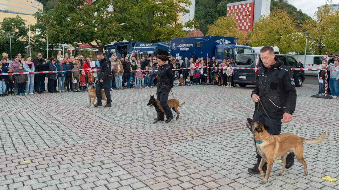 LPI-SHL: Rückblick auf den Tag der Polizei in Südthüringen - Bild: presseportal.de