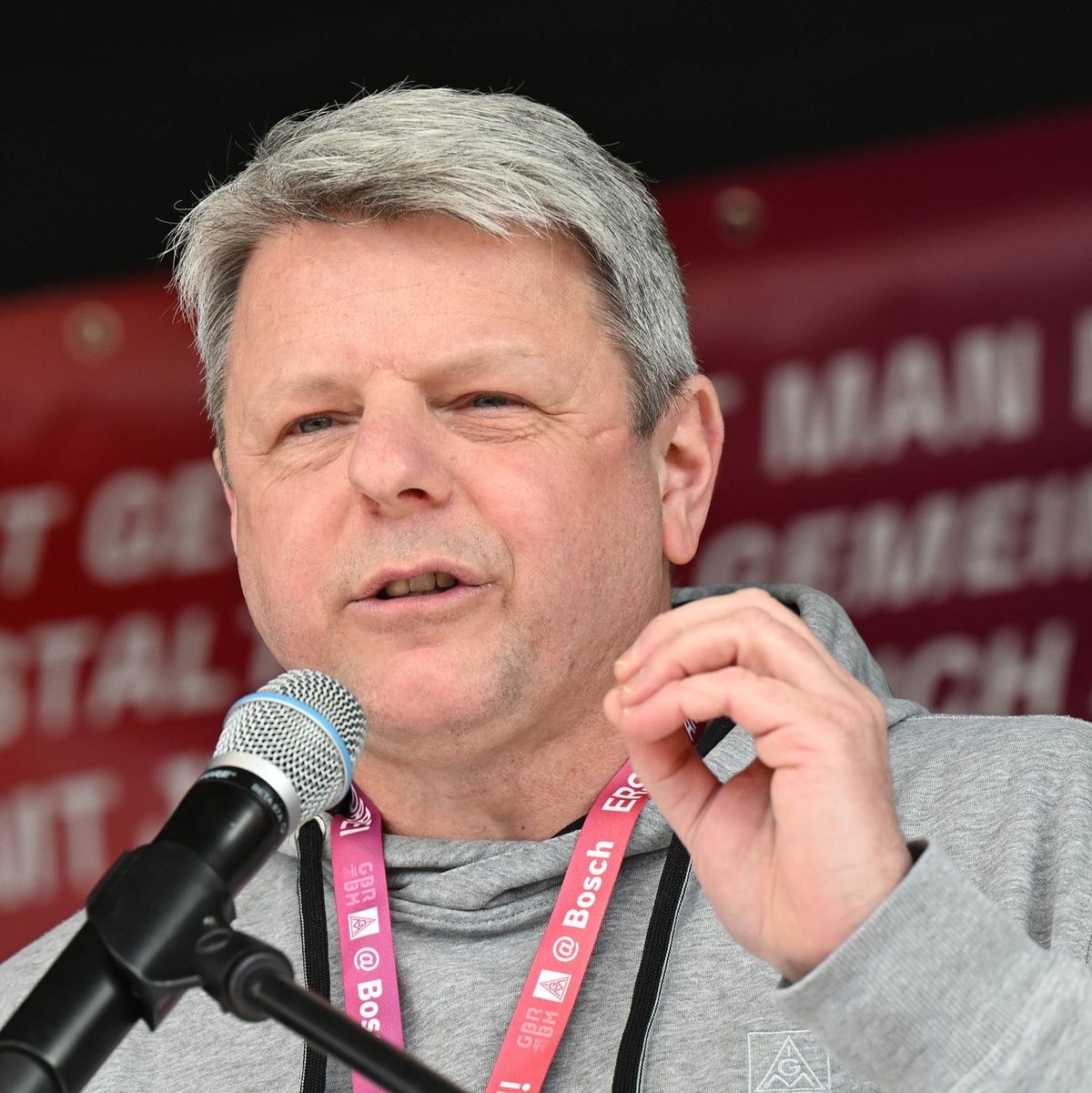 Bosch-Betriebsratschef Sell: «Schluss mit der Salamitaktik». (Archivbild) - Foto: Bernd Weißbrod/dpa