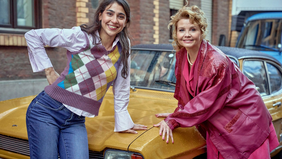 „Für Euch“ (AT): Mutter-Tochter Geschichte voller Mut, Willenskraft und Humor - / Annette Frier & Hannah Gharib in den Hauptrollen - Foto: presseportal.de