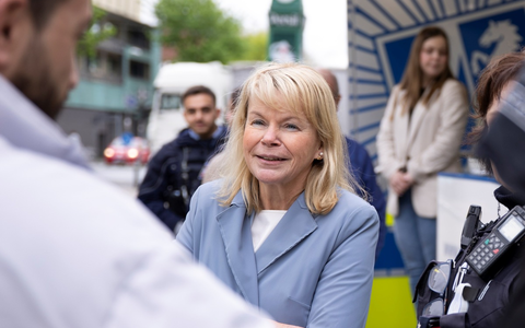 POL-RE: Kreis Recklinghausen/ Bottrop: Polizei geht neue Wege - AnsprechBAR speziell für Jugendliche - Foto: presseportal.de