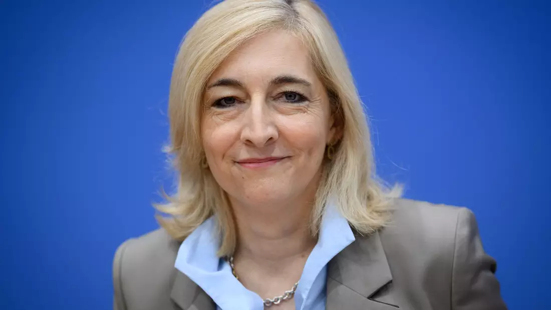 Ministerin will Angebot der Apotheken ausweiten. (Archivbild) - Bild: Bernd von Jutrczenka/dpa