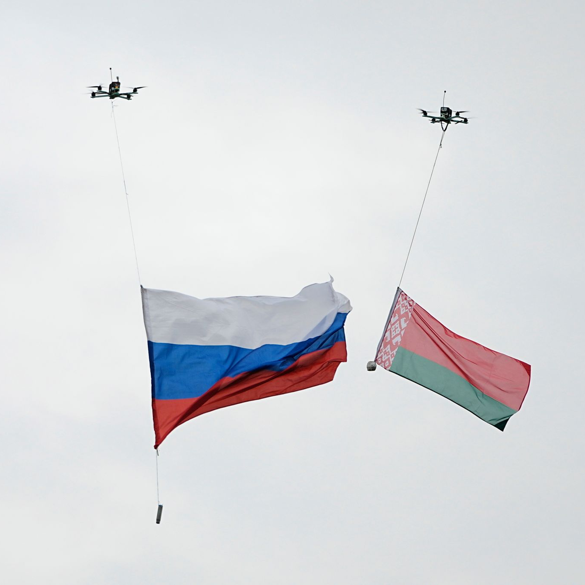 Die russische Armee kooperiert eng mit den Streitkräften von Belarus.  - Foto: Pavel Bednyakov/AP/dpa