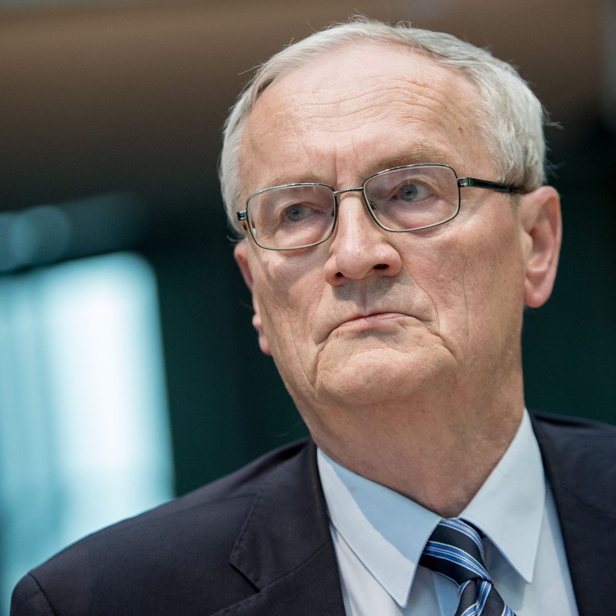 Die Staatsanwaltschaft ermittelt gegen den früheren BND-Chef Hanning wegen des Verdachts der Kindesentziehung. (Archivbild)  - Foto: Michael Kappeler/dpa