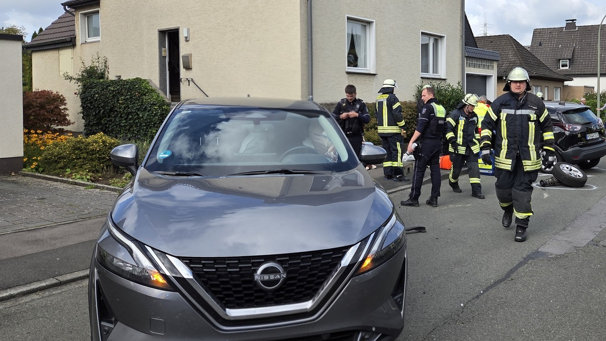 FW-AR: Verkehrsunfall mit eingeklemmter Person in Arnsberg-Bruchhausen - Foto: presseportal.de