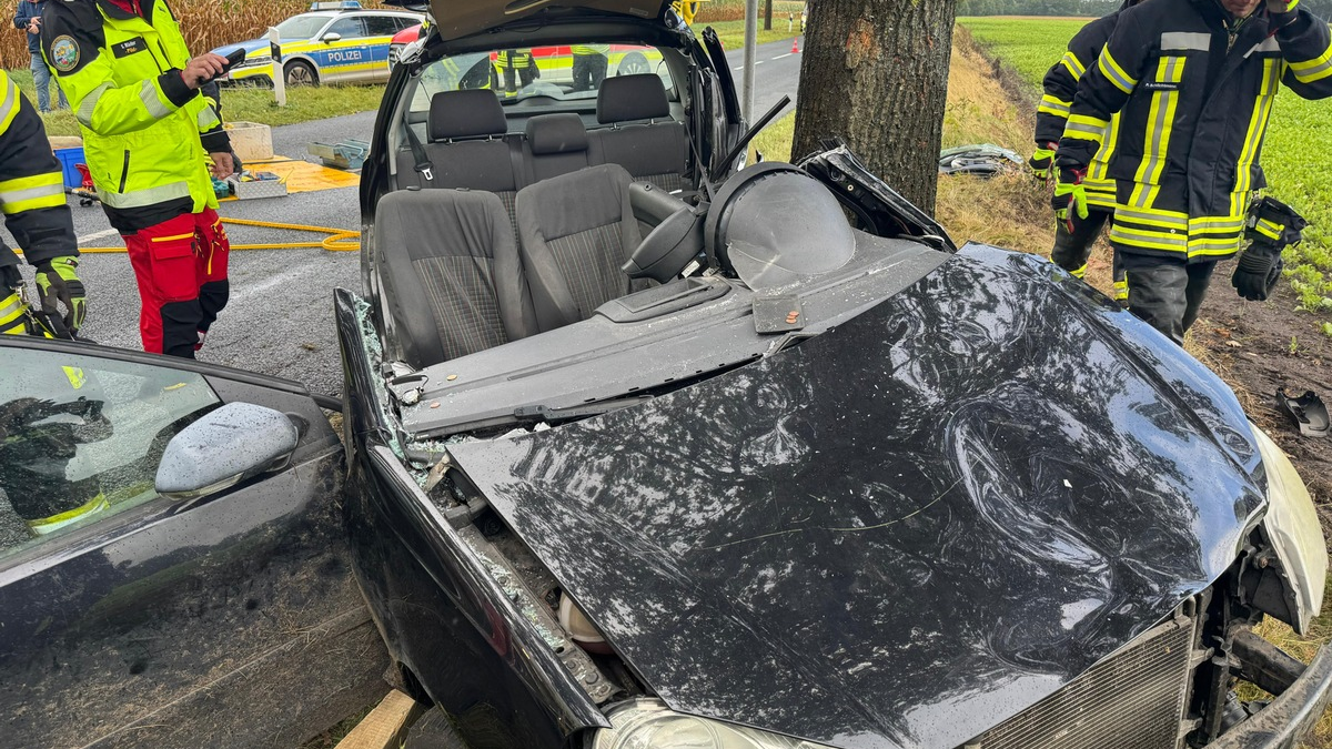 POL-STD: 25-jähriger Polofahrer bei Unfall in Oldendorf schwer verletzt - Foto: presseportal.de