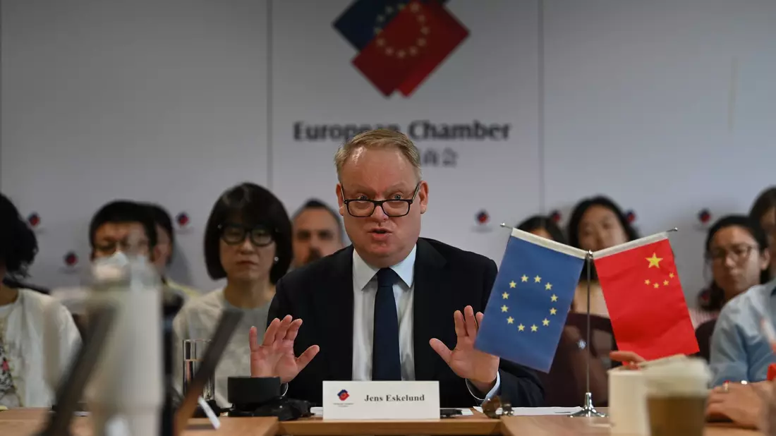 China muss laut EU-Kammerpräsident Eskelund handeln, wenn es weiter ausländische Investitionen will.   - Bild: Johannes Neudecker/dpa/dpa-mag