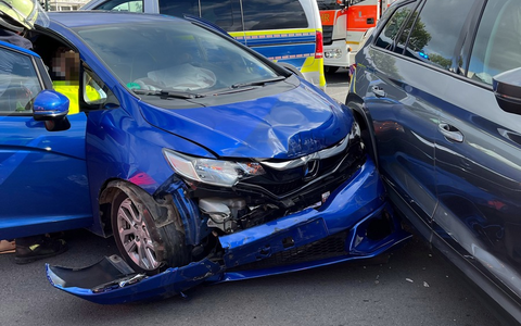 POL-HA: Unfall beim Linksabbiegen: Zwei Leichtverletzte - Foto: presseportal.de