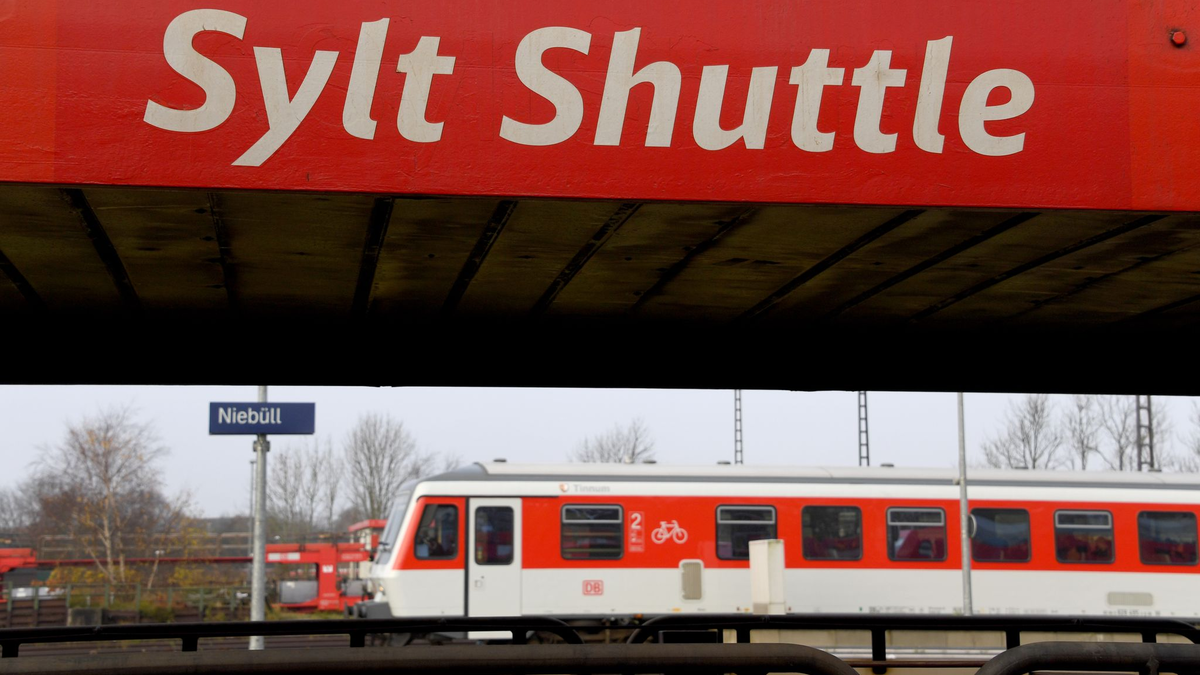 Die Reparsturarbeiten sind voraussichtlich morgen abgeschlossen(Archivbild). - Foto: Carsten Rehder/dpa