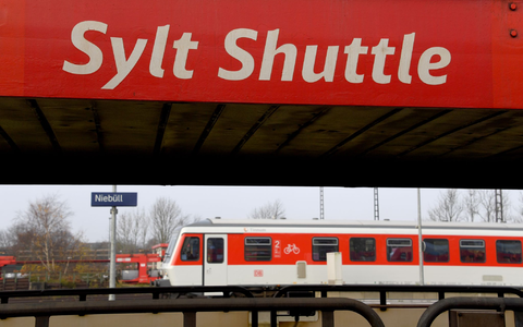 Die Reparsturarbeiten sind voraussichtlich morgen abgeschlossen(Archivbild). - Foto: Carsten Rehder/dpa