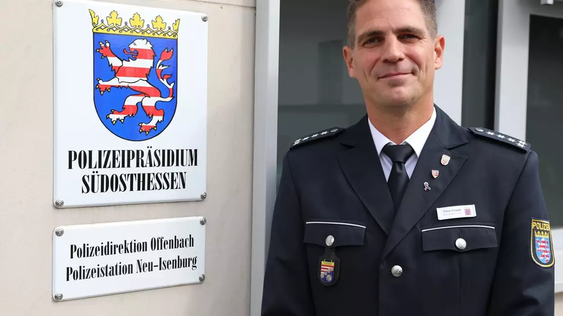 POL-OF: Timo Knapp ist neuer Leiter der Polizeistation Neu-Isenburg - Bild: presseportal.de