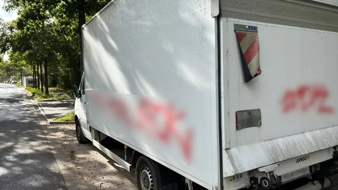 POL-PDKL: Schmierfinken beschädigen Transporter - Bild: presseportal.de