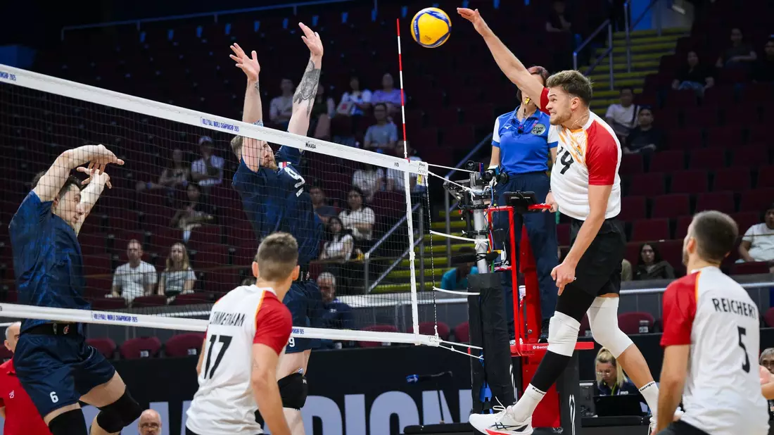 Das deutsche Team verpasst das Achtelfinale. - Bild: volleyballworld/dpa