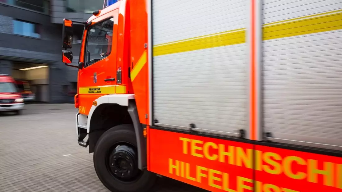FW-MH: Verkehrsunfall auf der Konrad-Adenauer-Brücke - Bild: presseportal.de