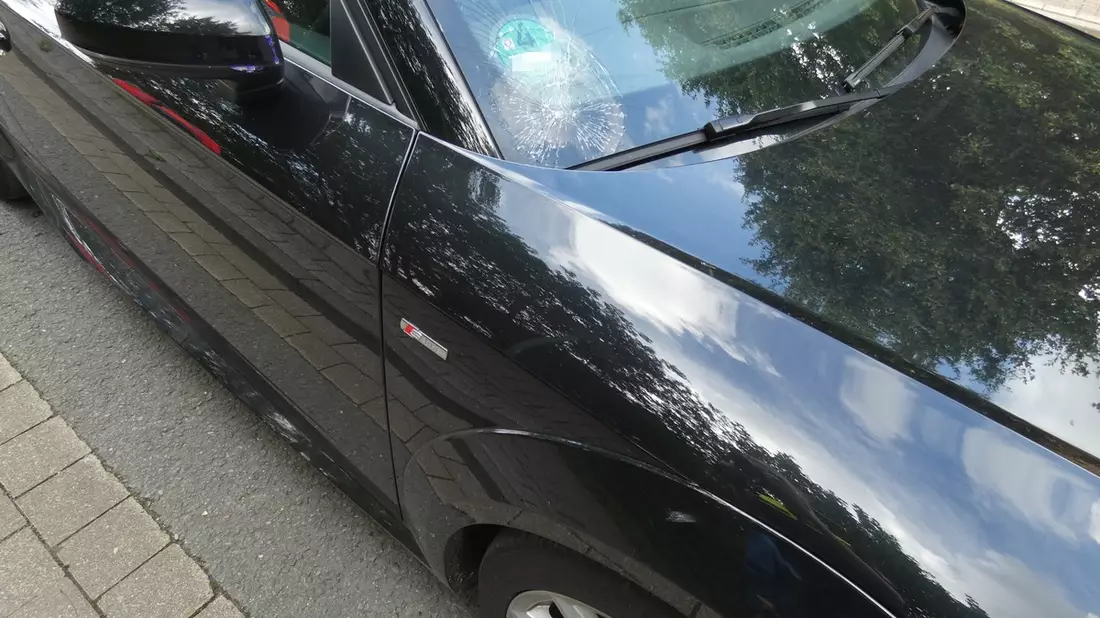 POL-DEL: Landkreis Oldenburg: Junge Radfahrerin bei Unfall in Wildeshausen leicht verletzt +++ Getragener Fahrradhelm verhindert Schlimmeres - Bild: presseportal.de