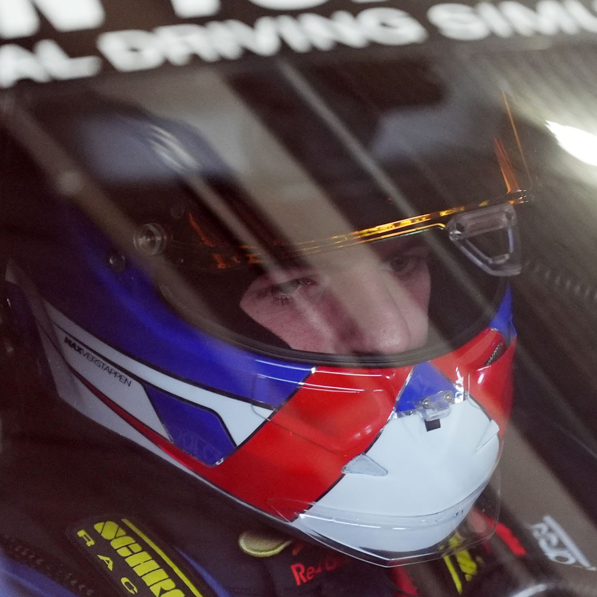 Für Verstappen nicht nur eine Abwechslung: 2026 will er die 24 Stunden auf dem Nürburgring fahren.  - Foto: Thomas Frey/dpa