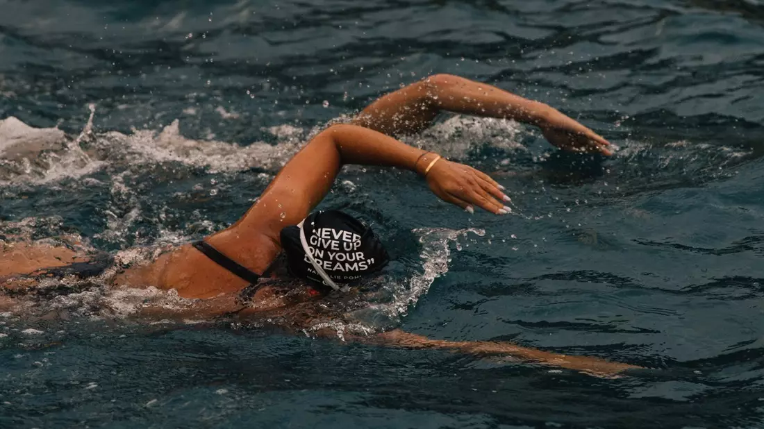 Gegen Ertrinken und für mehr Kinder, die schwimmen können / Extremschwimmer planen Weltrekord und sammeln dabei Spenden für den guten Zweck - Bild: presseportal.de