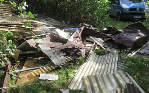 POL-DEL: Landkreis Oldenburg: Große Mengen Abfall in Kirchseelte entsorgt +++ Zeugenaufruf - Foto: presseportal.de