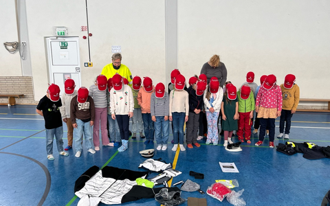 POL-EN: Sprockhövel/Ennepe-Ruhr-Kreis: Tag der 0 Verkehrstoten - Sicherheit im Straßenverkehr fängt früh an - Foto: presseportal.de