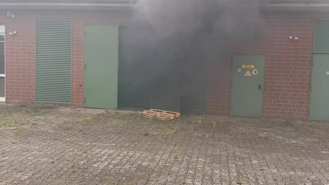 FW-DT: Kellerbrand Wittekindstraße - Bild: presseportal.de