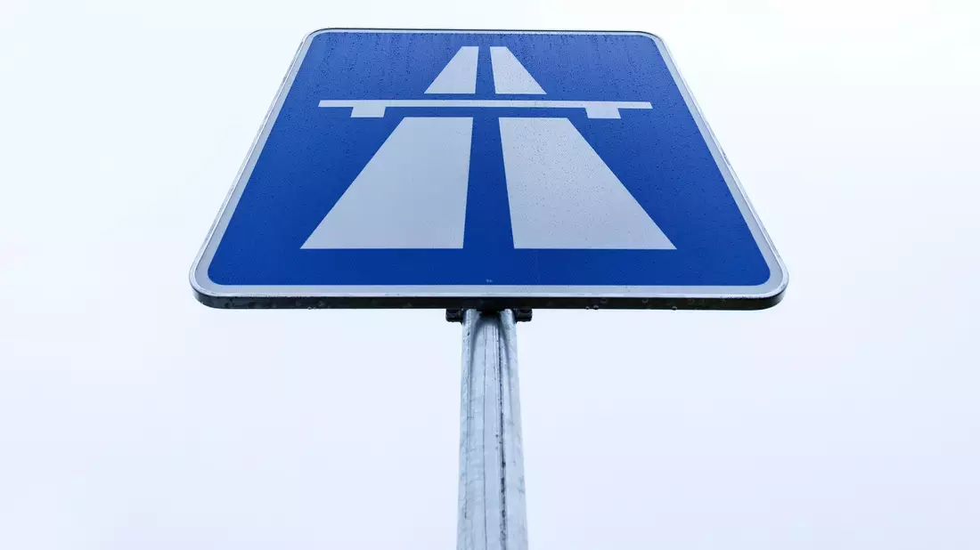 Es geht um viele Autobahnprojekte. - Bild: Friso Gentsch/dpa