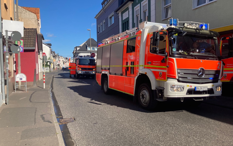FW-BN: Kellerbrand in Bonn-Friesdorf schnell unter Kontrolle - keine Verletzten - Foto: presseportal.de