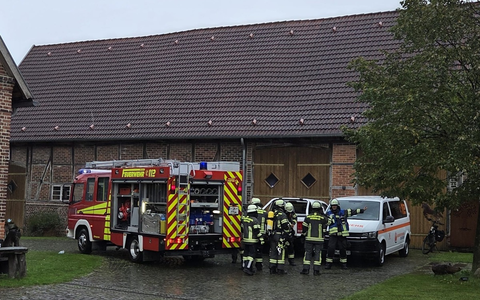 FW-WRN: Löschgruppe Langern übte mit Löschzug aus Selm - Foto: presseportal.de