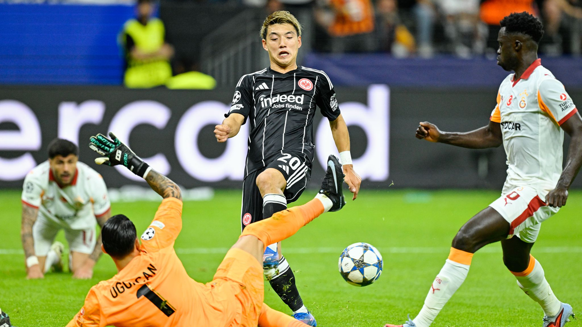 Bewies erstmals in dieser Saison seinen Torriecher: Jonathan Burkardt. - Foto: Uwe Anspach/dpa