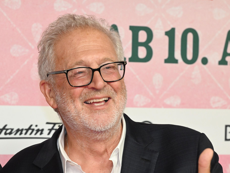 Der Filmproduzent Martin Moszkowicz findet, die Film- und Medienbranche versagt, wenn es um Judenhass geht. (Archivbild) - Foto: Felix Hörhager/dpa