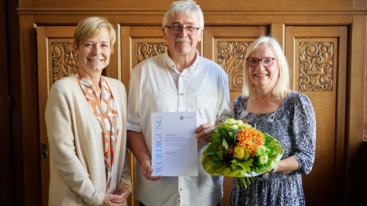 POL-H: Polizeipräsidentin Gwendolin von der Osten ehrt mutigen Garbsener für vorbildliche Zivilcourage - Foto: presseportal.de