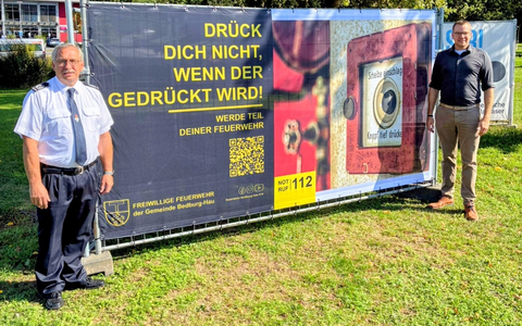 FW-KLE: Drück Dich nicht, wenn der Gedrückt wird - Freiwillige Feuerwehr Bedburg-Hau setzt Kampagne für neue Einsatzkräfte fort - Foto: presseportal.de