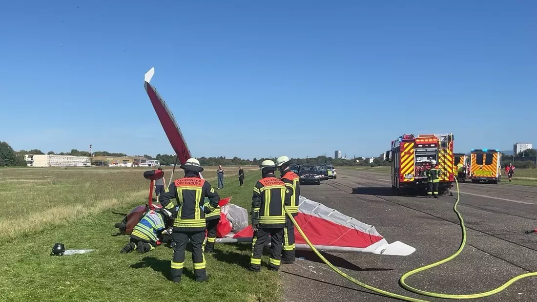 FW-OG: Bruchlandung am Offenburger Flugplatz - Bild: presseportal.de