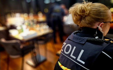 HZA-P: Potsdamer Zoll überprüft Gastronomie und Hotellerie / Bundesweite Schwerpunktprüfung gegen Schwarzarbeit - Foto: presseportal.de