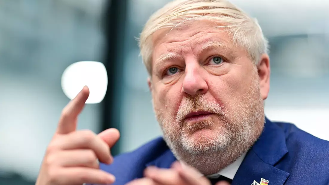 Schottlands Ministers für Außenbeziehungen, Angus Robertson, strebt ein zweites Referendum an. - Bild: Sebastian Gollnow/dpa