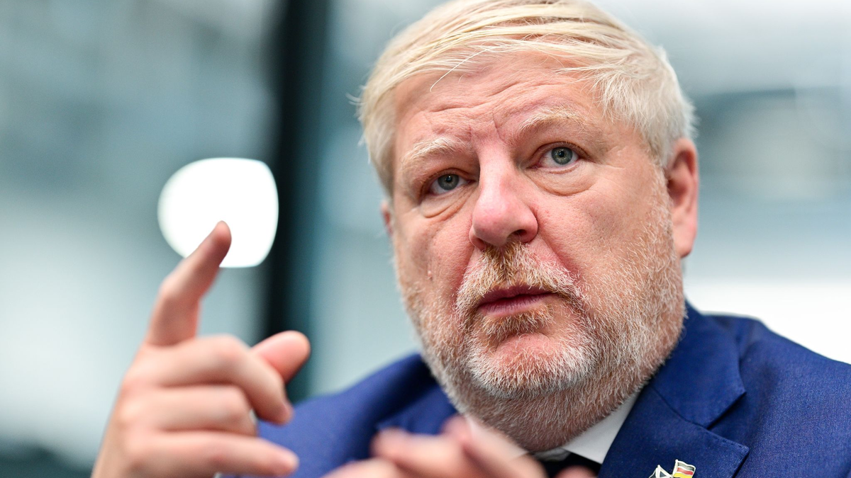 Schottlands Ministers für Außenbeziehungen, Angus Robertson, strebt ein zweites Referendum an. - Foto: Sebastian Gollnow/dpa