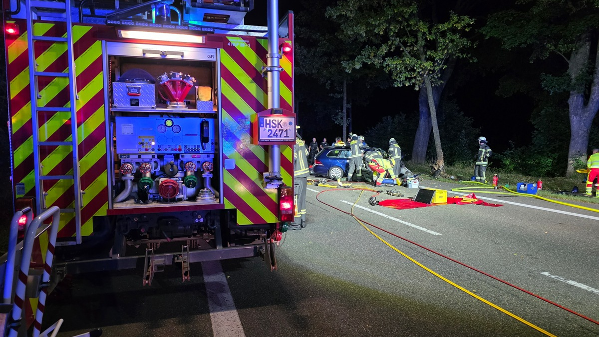 FW-AR: Rettungshubschrauber im Einsatz- Verkehrsunfall in der Nacht zu Samstag - Foto: presseportal.de