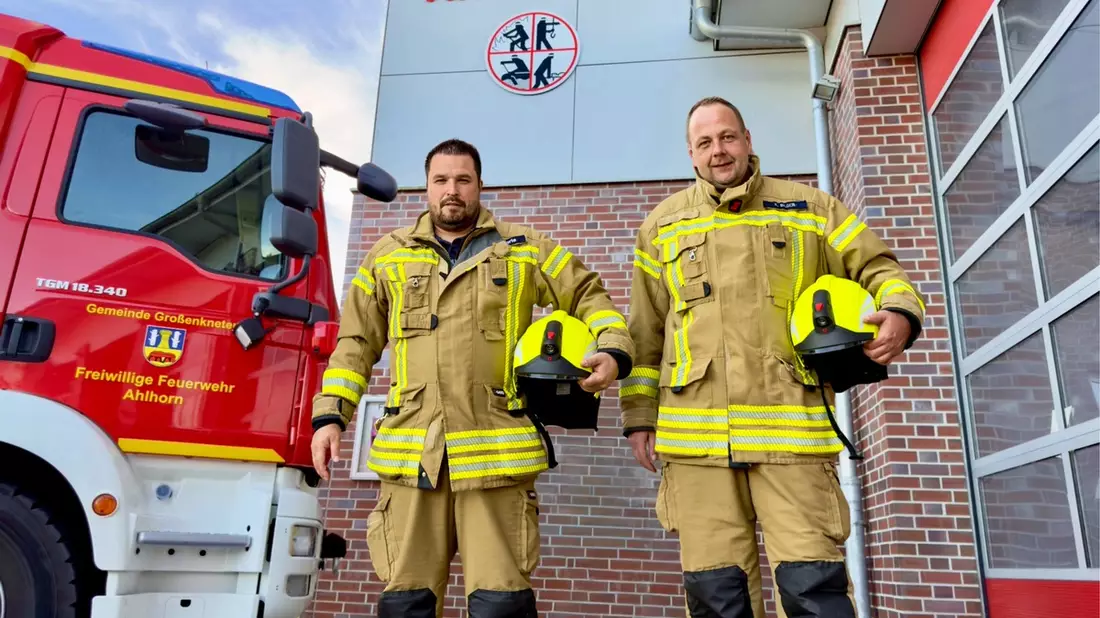 FW-OLL: Wechsel an der Spitze der Feuerwehr Ahlhorn - René Aberle und Karsten Bilger übernehmen ab dem 1. Oktober die Wehrführung - Bild: presseportal.de