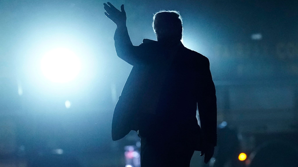 Trump macht öffentlich Druck auf seine Justizministerin.  - Foto: Jose Luis Magana/AP/dpa