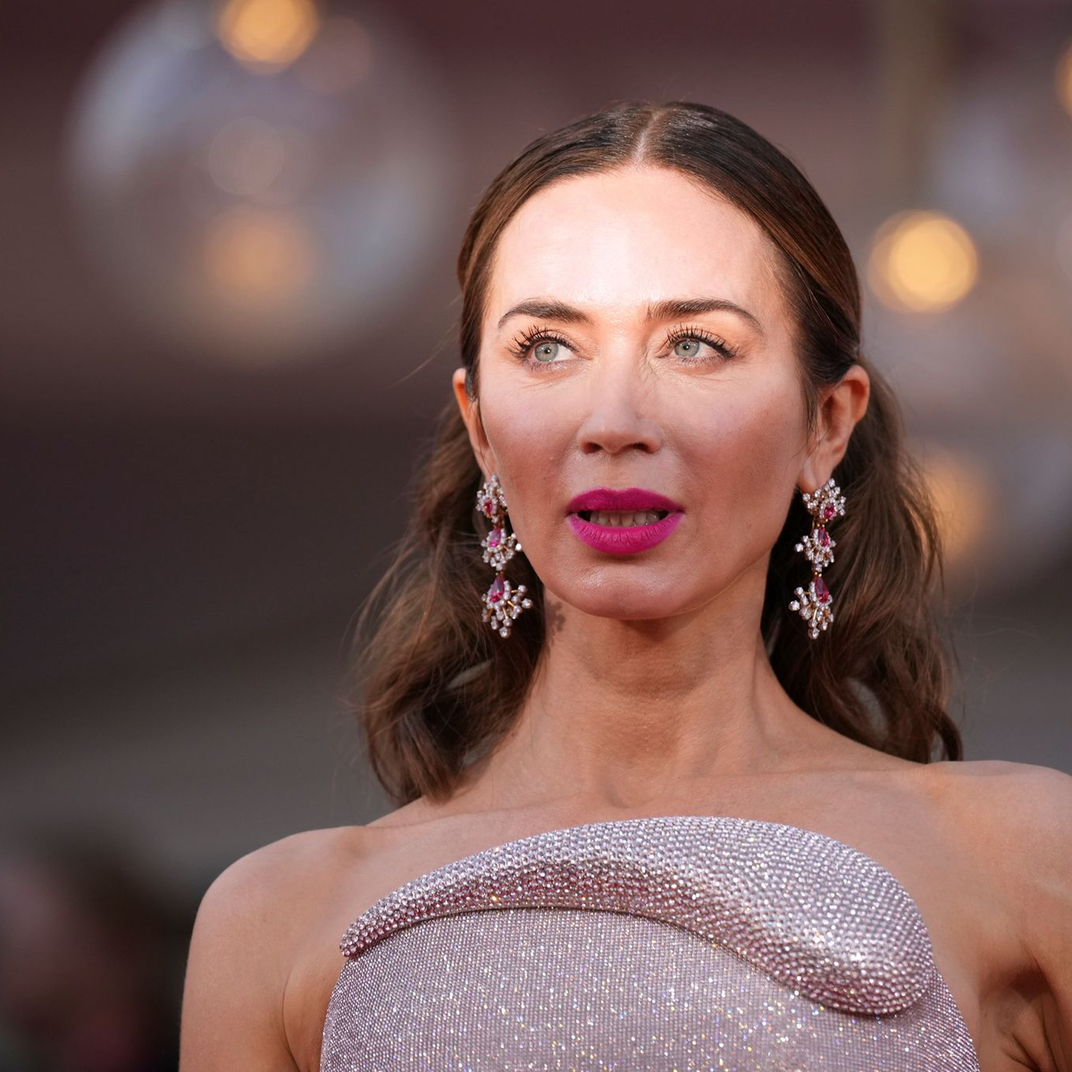 Emily Blunt spielt in «The Smashing Machine» die Freundin des Protagonisten Mark Kerr. (Archivbild) - Foto: Alessandra Tarantino/Invision/AP/dpa