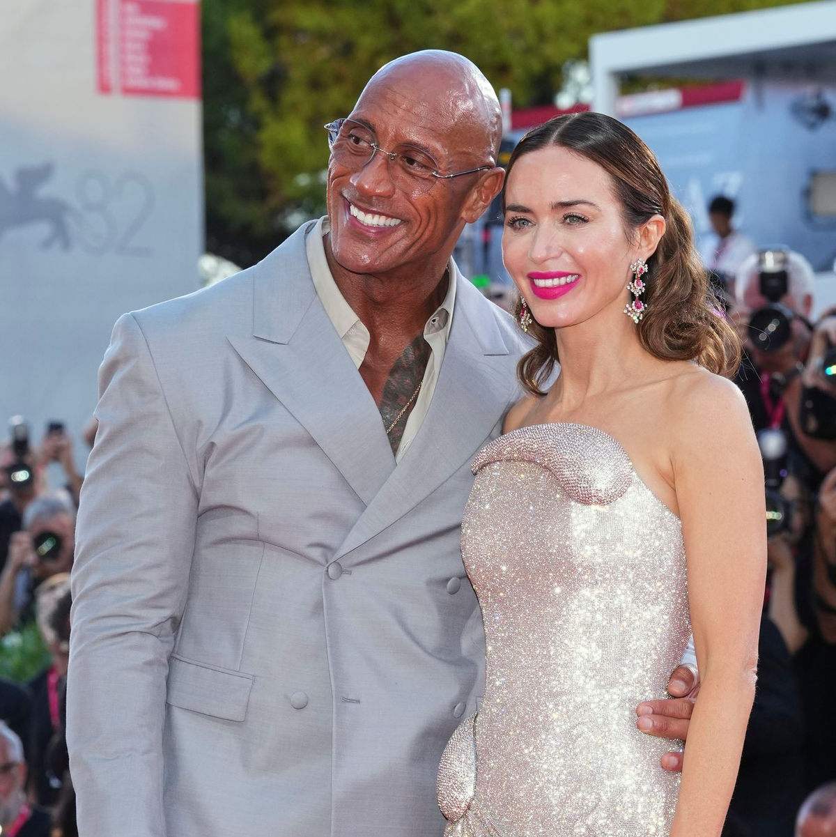 Dwayne Johnson und Emily Blunt mussten sich für den Dreh emotionalen Herausforderungen stellen. (Archivbild) - Foto: Scott A Garfitt/Invision/AP/dpa