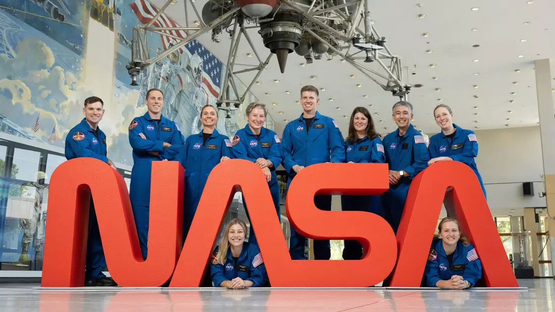 Die Nasa hat die Astronauten und Astronautinnen der «Class of 2025» vorgestellt.  - Bild: Uncredited/NASA/AP/dpa