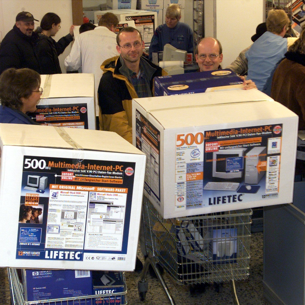 Das gute Preis-Leistungs-Verhältnis der Aldi-PCs lockte viele Kunden an. (Archivbild) - Foto: picture-alliance / dpa